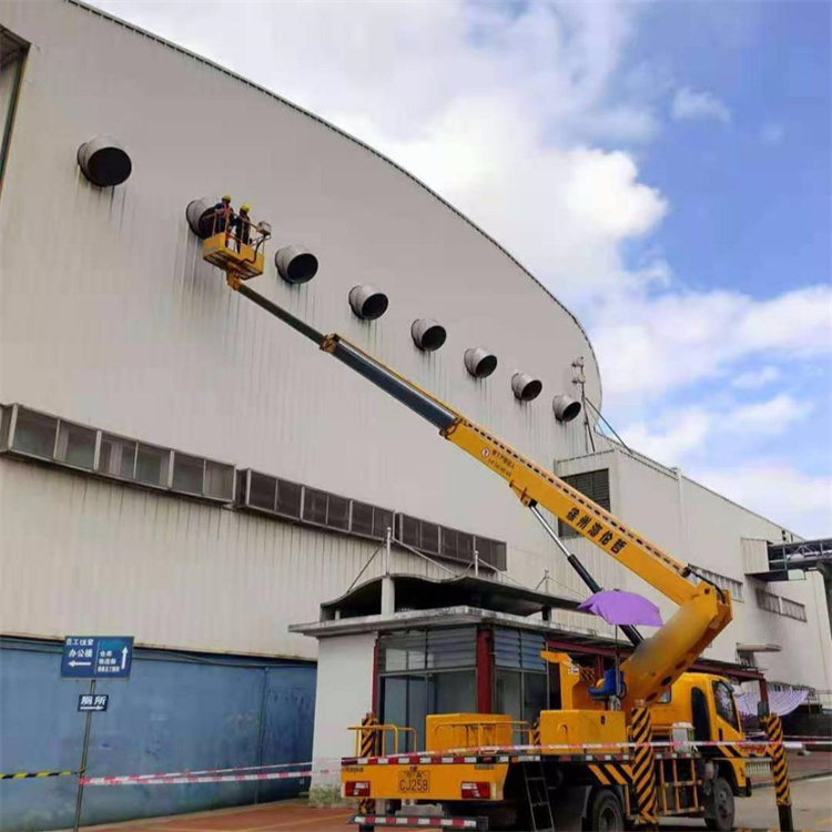 旌德县高空作业车出租服务：专业广告牌安装解决方案